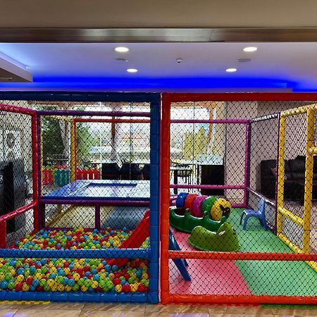 SPA Kompleks Raiski Kat Dimitrovgrad  Luaran gambar