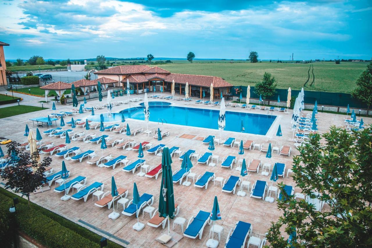 SPA Kompleks Raiski Kat Dimitrovgrad  Luaran gambar