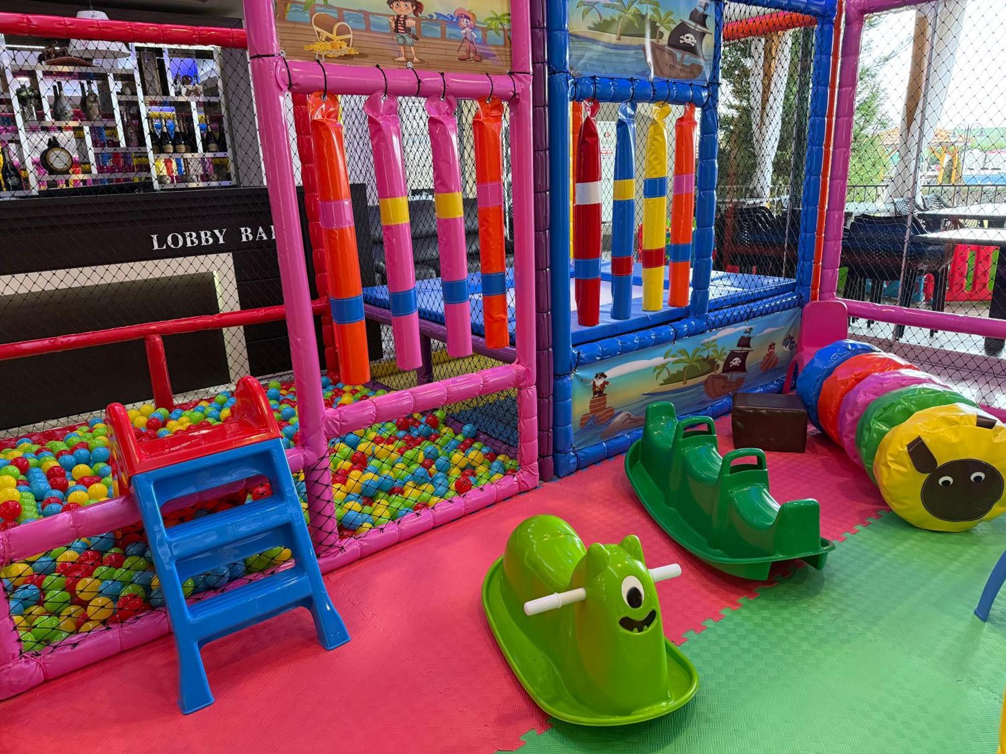 SPA Kompleks Raiski Kat Dimitrovgrad  Luaran gambar
