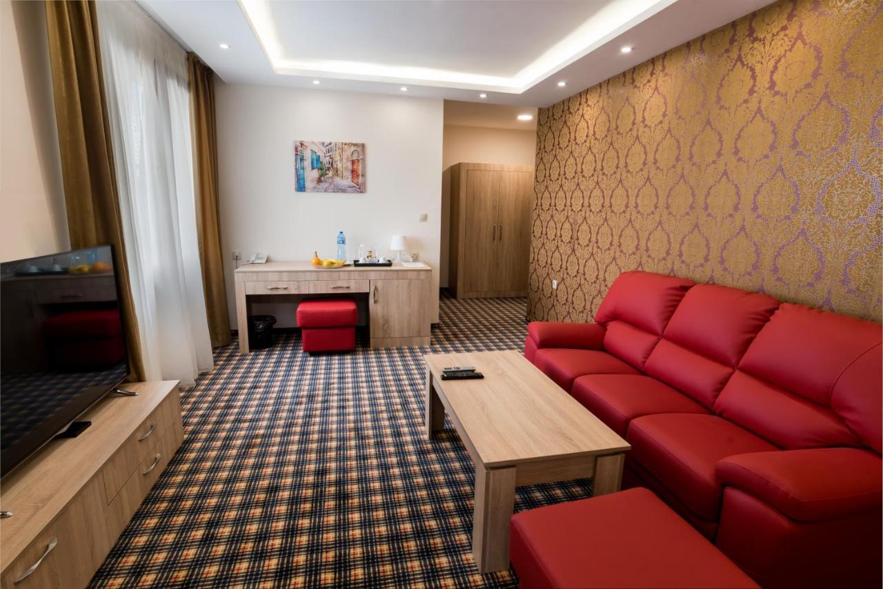 SPA Kompleks Raiski Kat Dimitrovgrad  Luaran gambar