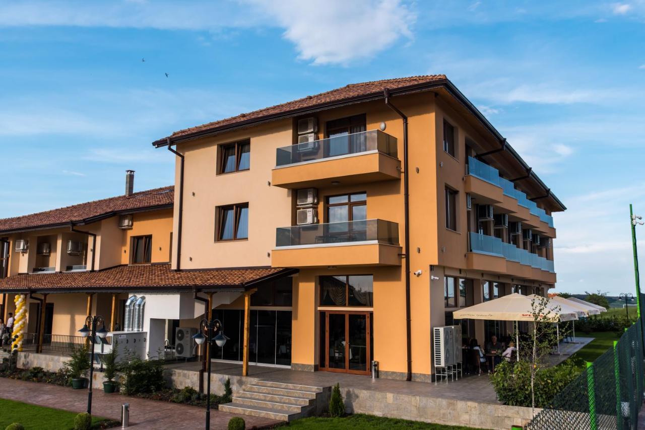 SPA Kompleks Raiski Kat Dimitrovgrad  Luaran gambar