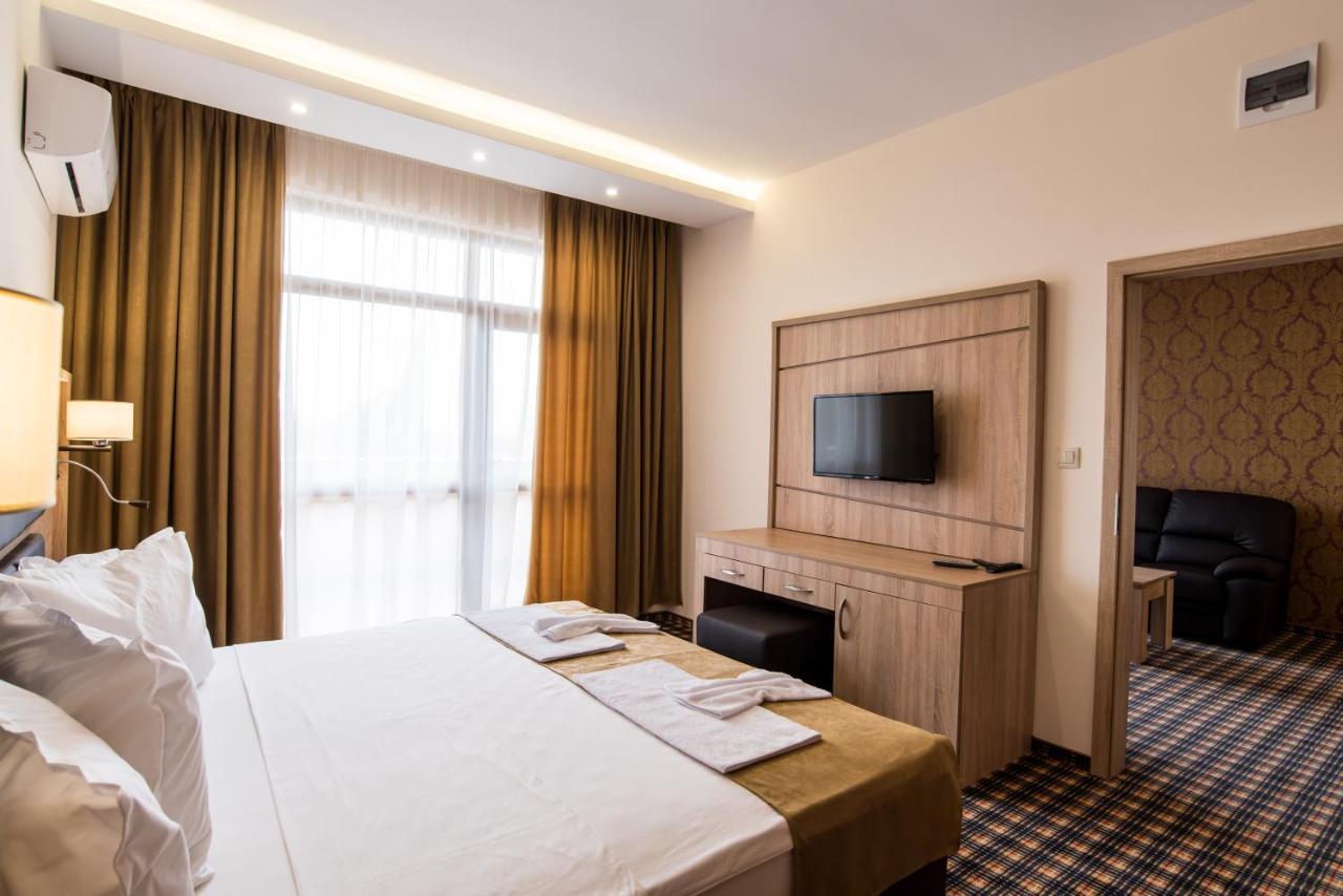 SPA Kompleks Raiski Kat Dimitrovgrad  Luaran gambar