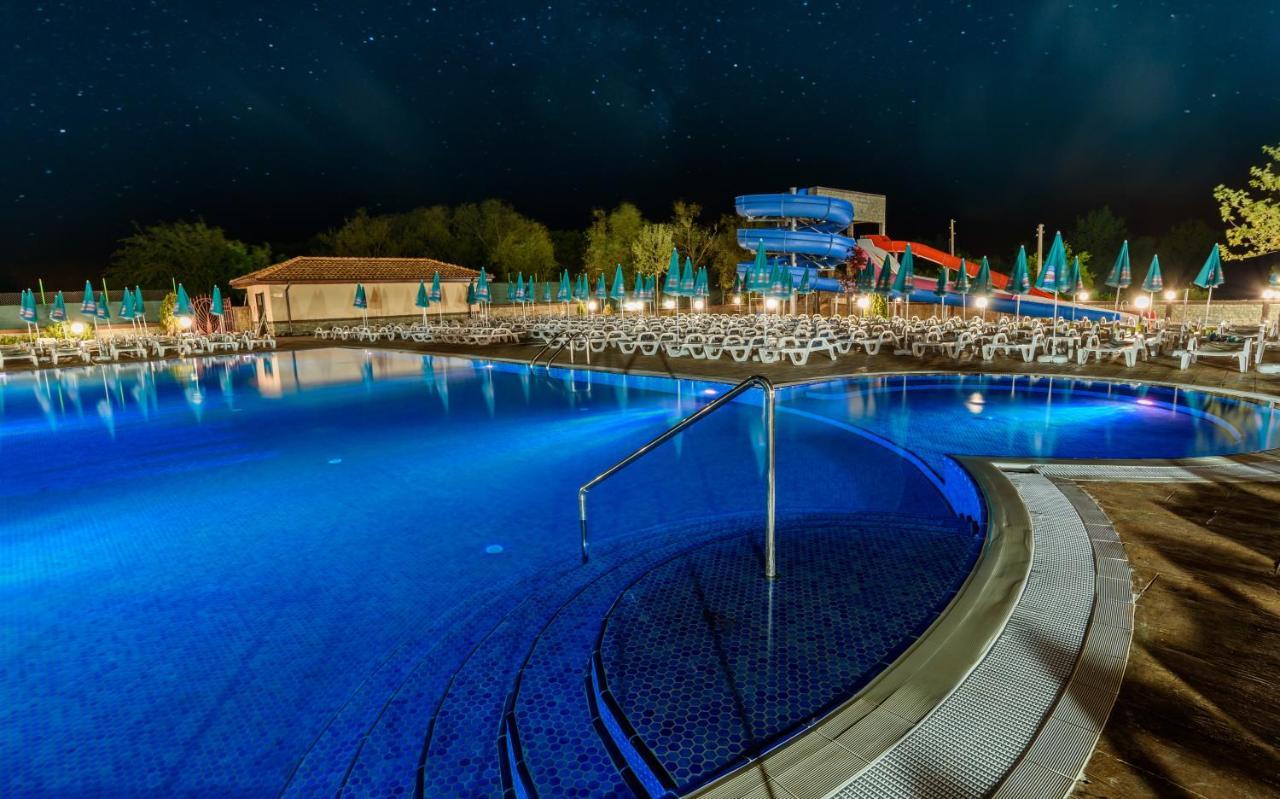 SPA Kompleks Raiski Kat Dimitrovgrad  Luaran gambar
